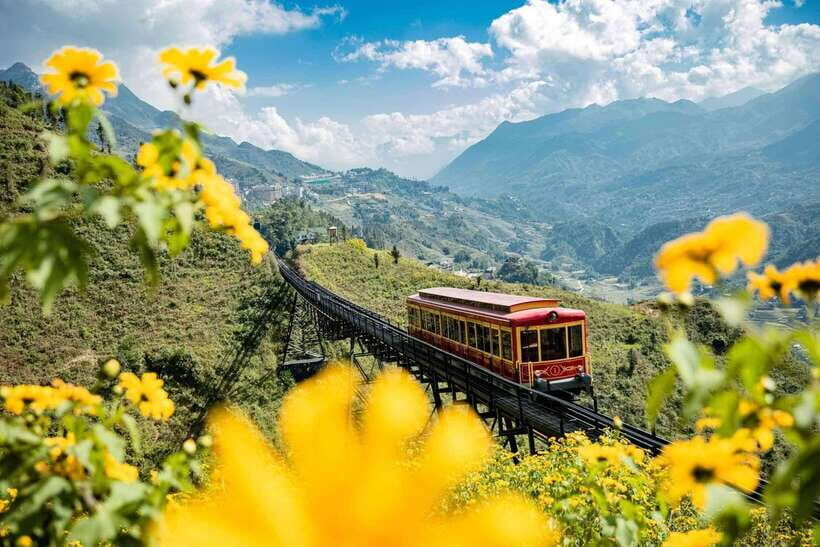 From Hanoi: 1-day Sapa Trekking Tour With Overnight Bus - Ta Van lunch at a homestay: where the day slows down