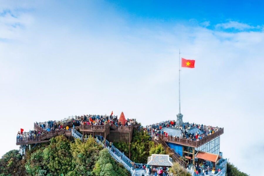 From Hanoi: 2-Day Sapa, Fansipan, and Muong Hoa Valley Tour - Back to Sapa, then Hanoi: the day ends fast