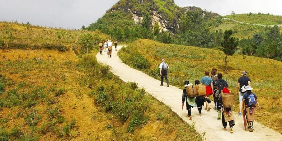 From Hanoi: 2-Days Sapa Trekking Tour Lao Chai and Cat Cat - Tips to Make the Day 2 Trek Feel Safer and More Enjoyable