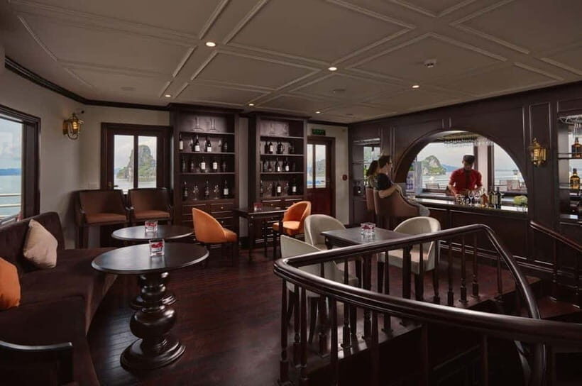 From Hanoi: 3 Day Halong Bay 5 Star Cruise - Ninh Binh Tour - Titov Island: beach time plus a view climb