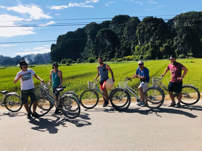 From Hanoi: 3 Day Halong Bay 5 Star Cruise - Ninh Binh Tour - Sunset party, cooking demo, and evening extras on the cruise
