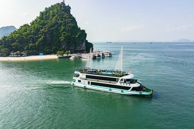 From Hanoi: Best Halong 5-Star Day Cruise, Buffet Lunch,Limousine - Sung Sot Cave: where the day’s first big WOW moment happens