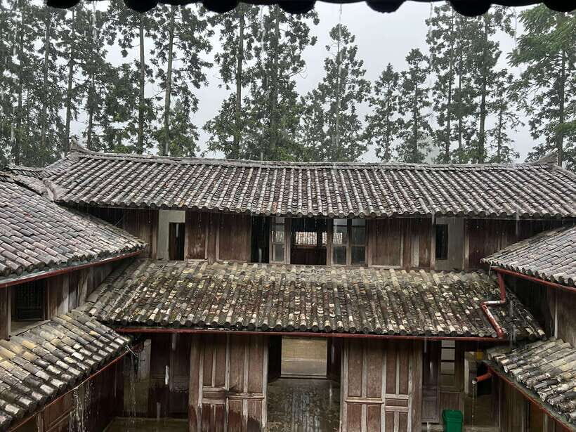 From Hanoi: Ha Giang Loop Easy Rider Tour by Sleeper Bus - Easy Rider setup: you ride passenger, Ha and Bing handle the rest
