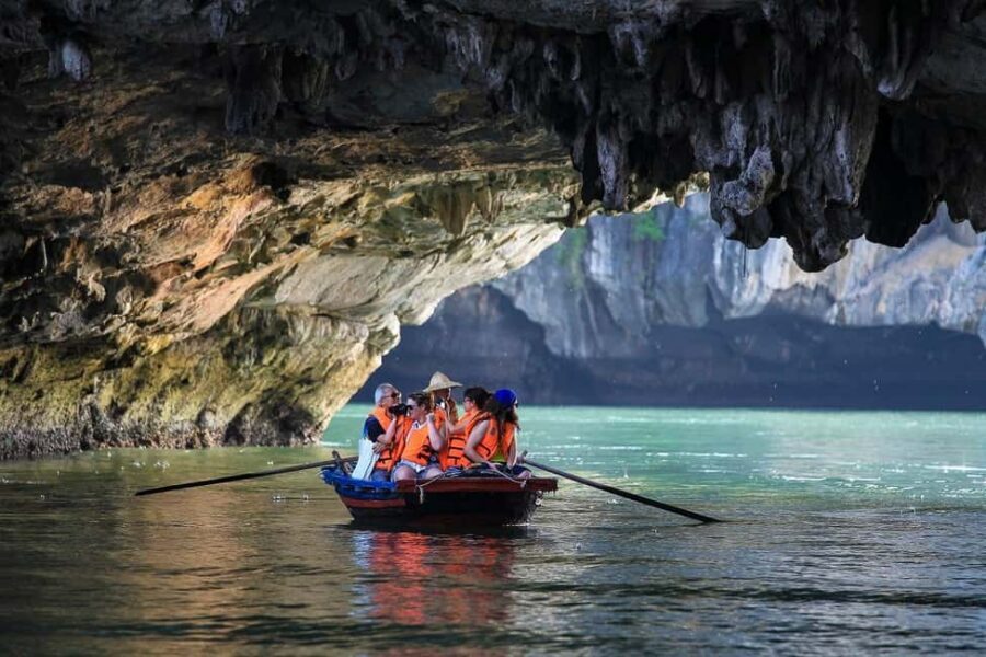 From Hanoi: Ha Long Bay 1 Day Tour With A Luxury Cruise - Luon Cave by Kayak or Bamboo: Picking the Right Wetness Level