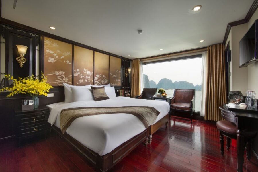 From Hanoi: Ha Long Bay 3-Day 5 Star Cruise with Balcony - Cooking class on board + Tai Chi at dawn: the calm that balances the caves