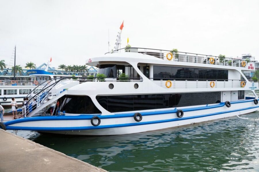 From Hanoi: Ha Long Bay Luxury Cruise Day Tour with Jacuzzi - Titov Island viewpoint: the halfway climb and why it matters