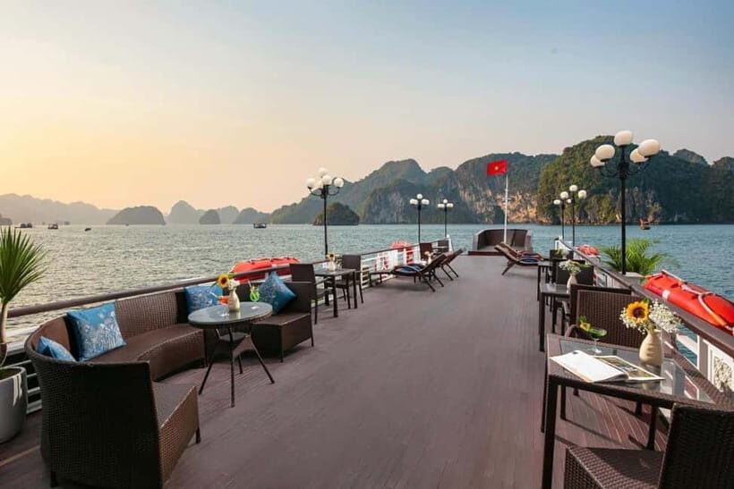 From Hanoi/Ha Long:La Regina 4 star cruise - Bai Tu Long Bay - Thien Canh Son cave: the one stop that needs good shoes