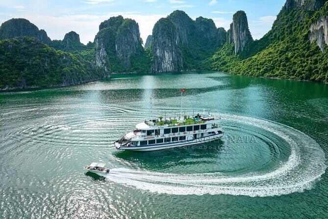 From Hanoi- Halong Bay 1 Day Save Cost With Limousine Bus Option - Onboard cruise hours: standard, deluxe, and luxury options