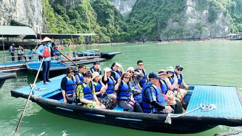 From Hanoi: Halong Cruise With Lunch & Come Back Hanoi Early - Food, drinks, and price value: what $35 really covers