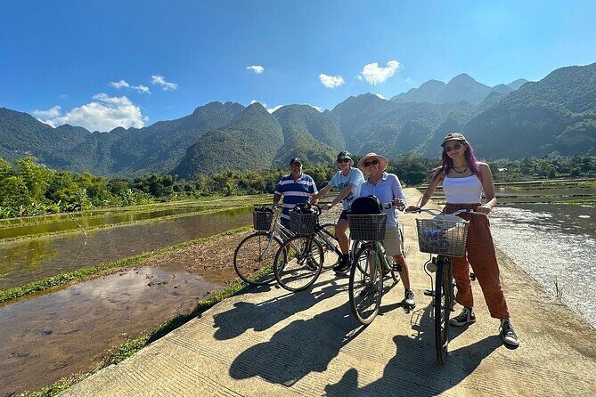 From Hanoi Hidden Gems of Mai Chau Explore Rural Villages by Bike - Mai Chau Lunch at 12:00: Fuel Up With Local Food (Vegetarian Options)