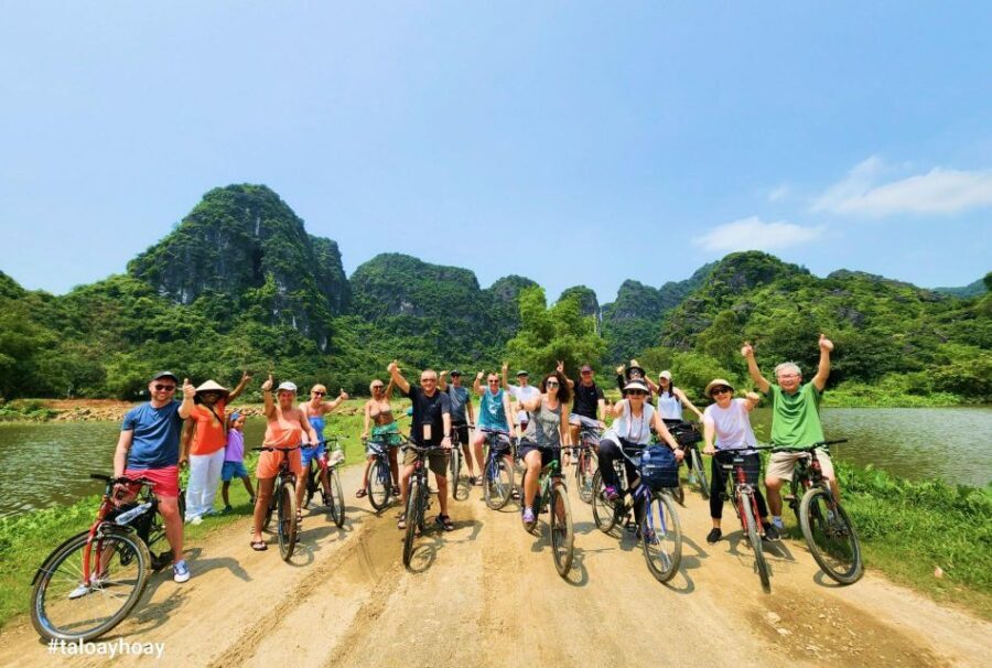 From Hanoi: Hoa Lu-Trang An-Mua Cave Luxury Trip w/Limousine - Lunch at Ninh Binh Heritage: a proper break, not a snack