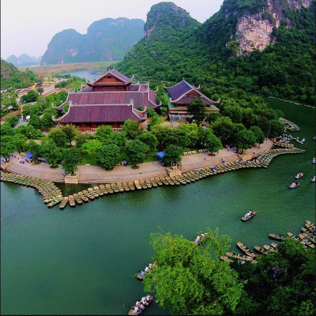 From Hanoi: Hoa Lu-Trang An-Mua Cave Luxury Trip w/Limousine - Hoa Lu: Vietnam’s early capital and the Dinh King temple