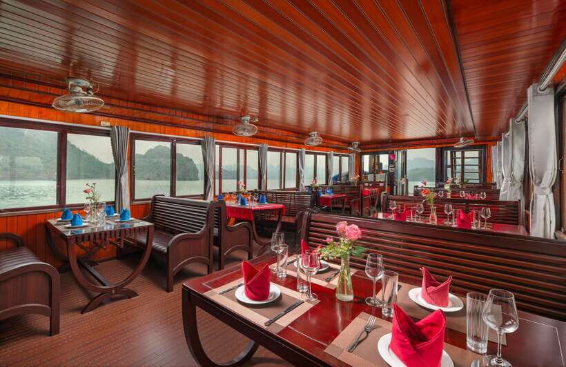 From Hanoi: Lan Ha Bay | Kayaking, Sightseeing, Cruise Trip - Lunch at the Border: Vietnamese Food While the Bay Shows Off