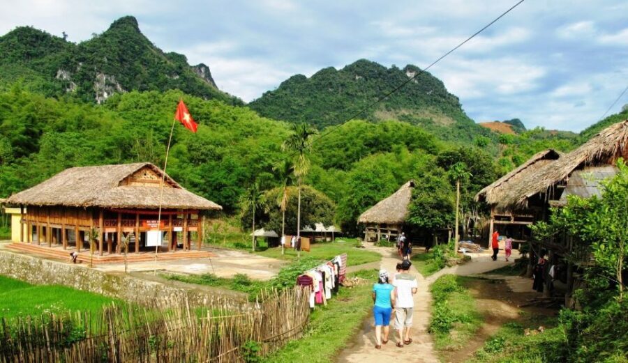 From Hanoi: Mai Chau Valley & Hill Tribes 2-Day Trek Tour - Back for lunch, then free time before heading back to Hanoi