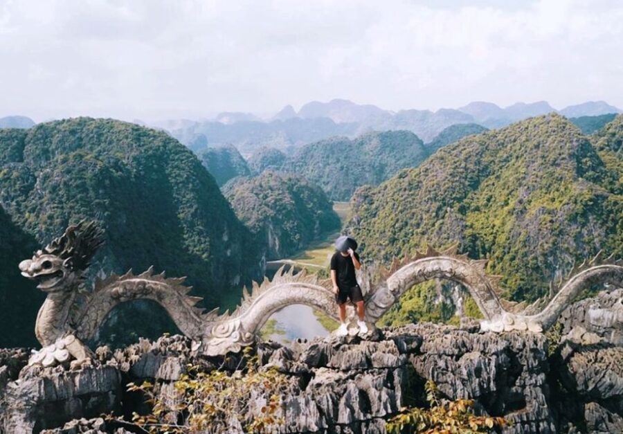 From Hanoi: Mua Cave - Tam Coc Full Day Tour - Getting out of Hanoi the easy way (and why that matters)