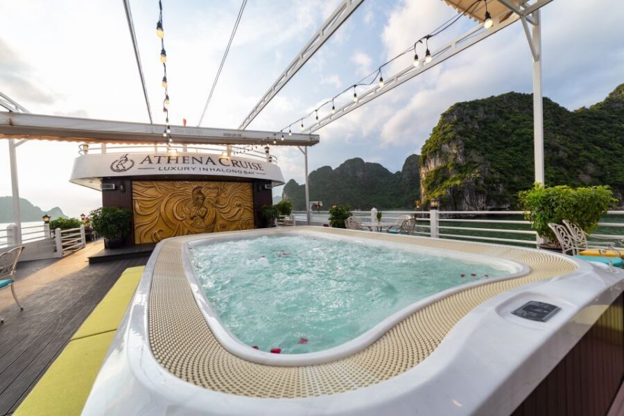 From Hanoi: Ninh Binh Ha Long Bay 5-Star 3-Day Cruise - Ha Long Bay Cruise Day 2: Ti Top, Luon Cave, Kayaking, and Squid Fishing