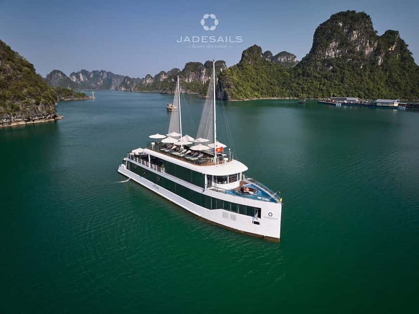 From Hanoi: Top-Rated Ha Long Bay Day Cruise with Jade Sails - Dark and Bright Cave: kayaking or bamboo boat with a hands-on feel