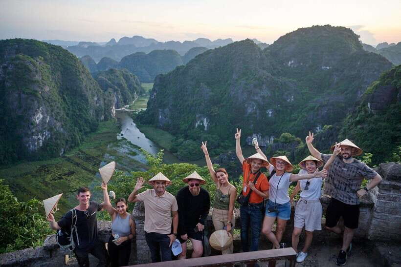 From Hanoi: Trang An, Hoa Lu & Mua Cave Full-Day Luxury Tour - Key Points You’ll Care About