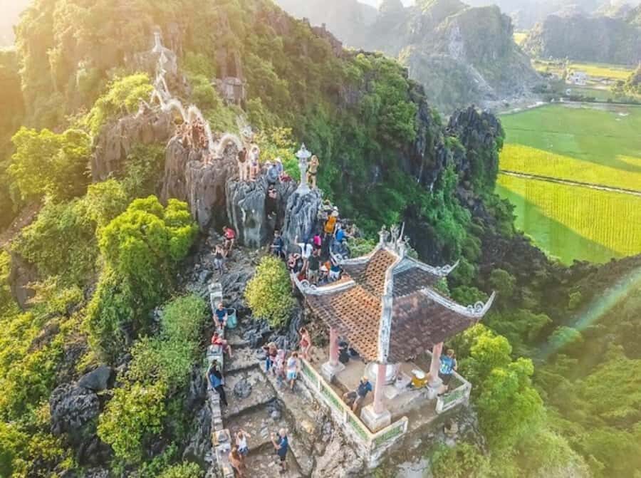 From Ninh Binh : Hoa Lu, Bich Dong, Trang An, Mua Cave Tour - Quick hits before you cruise and climb