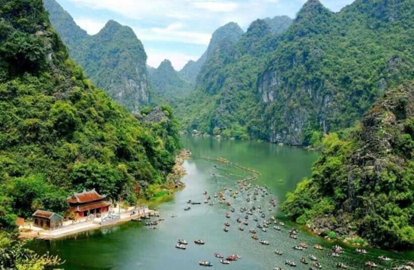 From Ninh Binh: Hoa Lu, Trang An and Mua Cave Full Day - Hoa Lu’s Ancient Capital: why this stop feels more than scenic