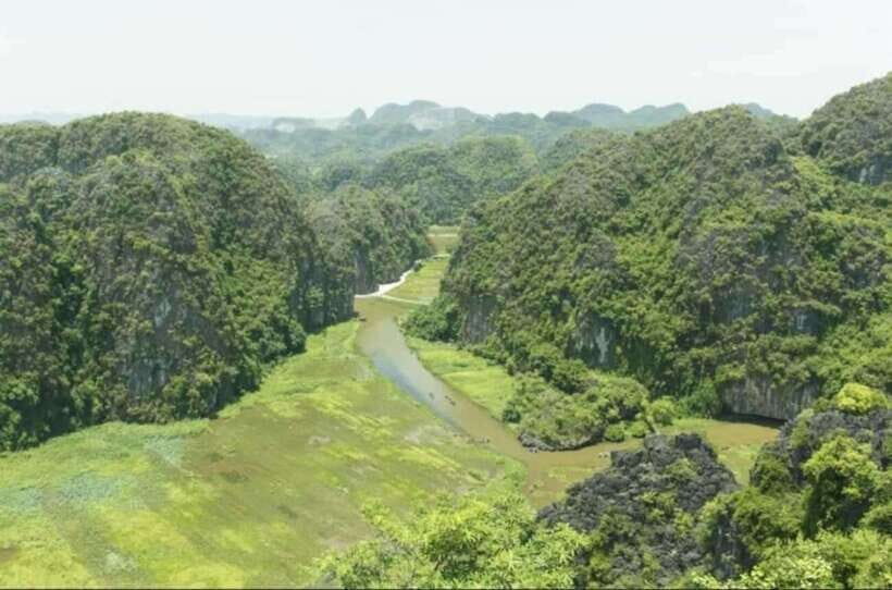 From Ninh Binh: Hoa Lu, Trang An and Mua Cave Full Day - Mua Cave and the 500 steps: the view is the main event