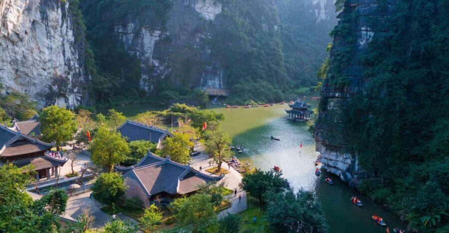 From Ninh Binh: Hoa Lu,Trang An,Mua Cave, Full Day Tour - First, You Get Picked Up in Tam Coc / Trang An