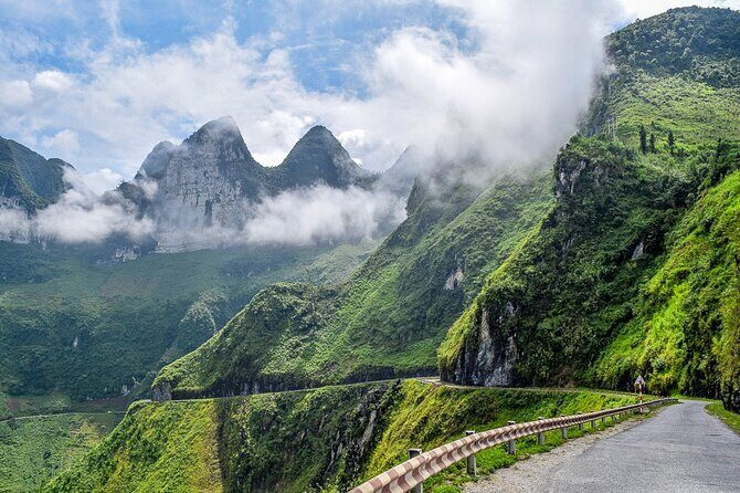 From Sa Pa: 4 Day Ha Giang Loop Guided Motorbike Tour With Rider - Safety and rider setup: helmets, protectors, and real English support