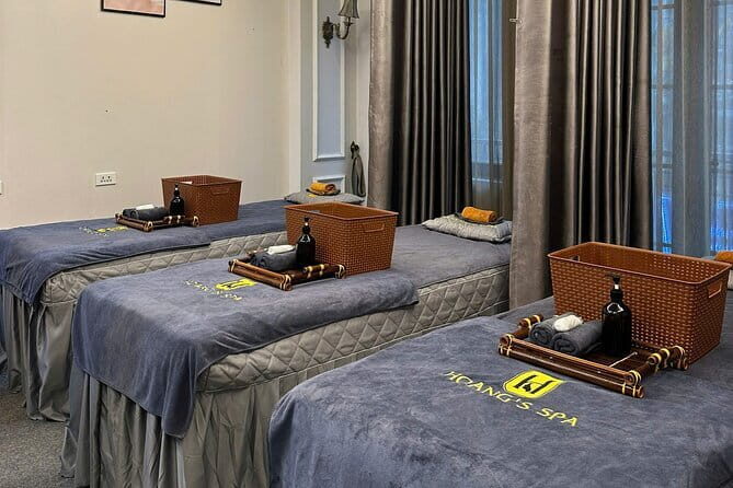 Full Body Combo with Aromatherapy or Deep Tissue treatment - Key highlights at Hoang’s Spa (Hanoi)