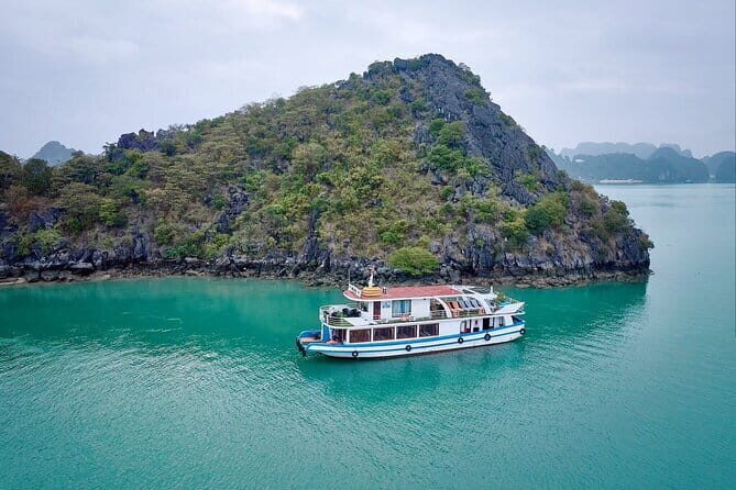 Full day Boat Tour Lan Ha Bay - Ha Long Bay: Kayak, Beach Hopping - Dark & Light Cave kayaking: the 2-hour active highlight