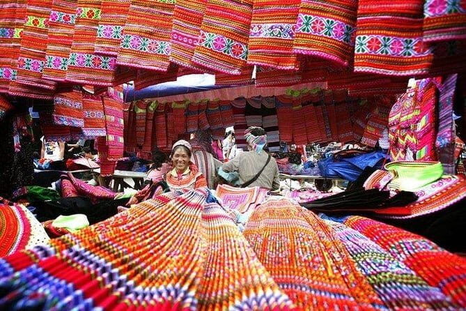 Full Day Cultural Tour in Sapa Terraces - Stop 1: Ta Van Village and the valley views you’ll want time for