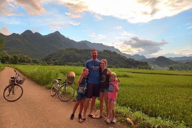 Full-Day Cycling & Handcraft Workshop in Mai Chau Valley - Morning in Mai Chau: stilt houses, rice fields, and an easy start