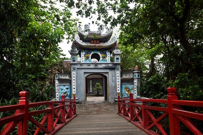 Full-Day Explore Hanoi Capital - Hoa Lo Prison Museum: French colonists to U.S. POWs