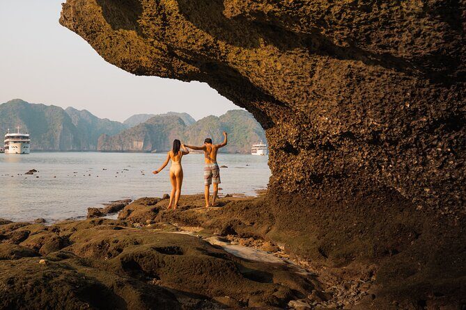 Full Day Group Tour in Lan Ha Bay - Price and value: is $220 a fair deal?