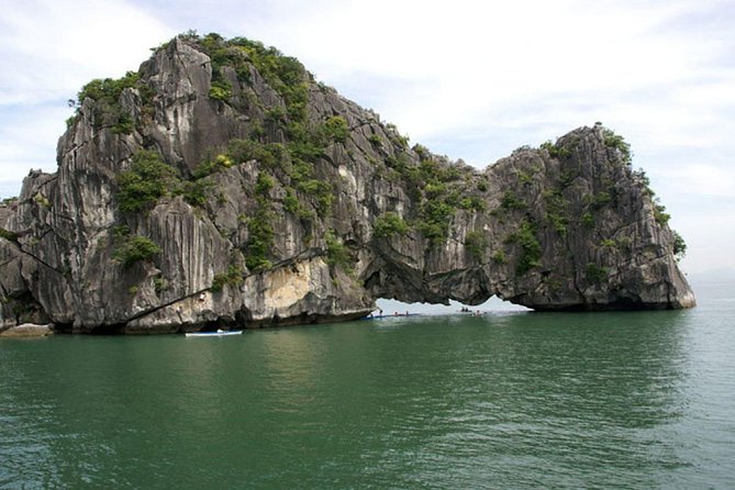 Full-Day Halong Bay Tour Including Kayaking from Hanoi - Lunch on board: Vietnamese food, soft drink, and what to do if you’re picky
