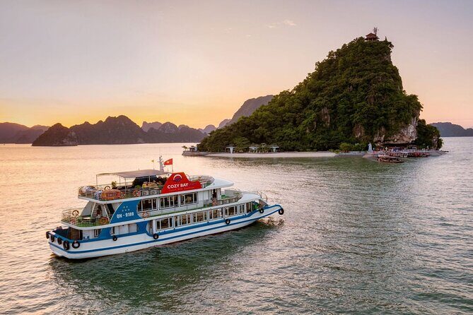 Full day Halong Bay Tour with Buffet Lunch - Kayaking or bamboo boat: the best way to feel the bay up close