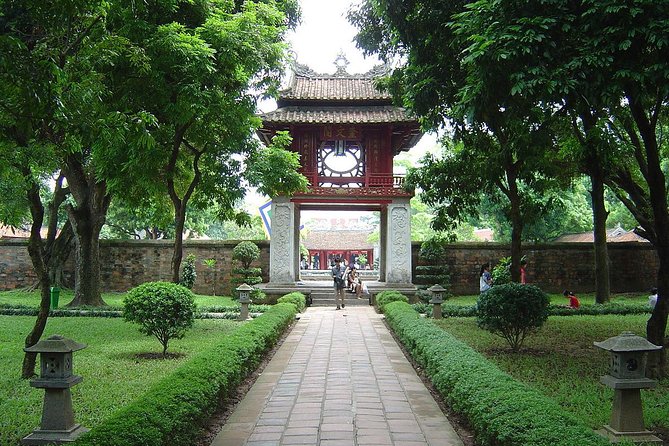 Full-Day Hanoi City History Tour - Quan Thanh Temple: Taoism, Xuan Wu, and a Very Specific Story