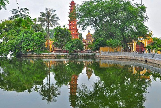 Full-Day Hanoi City Private Car Charter - Hoan Kiem Lake and Dền Ngọc Son: fresh air between heavier sites