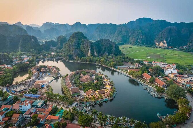 Full Day Hoa Lu Tam Coc Excursion from Hanoi by Limousine - Hoa Lu temples: Dinh and Le dynasties in a focused hour