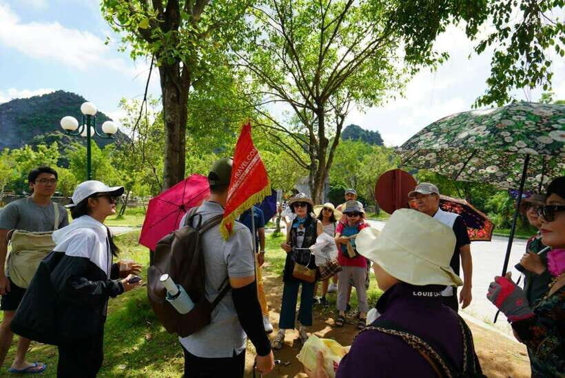 Full Day Hoa Lu - Tam Coc - Mua Cave/Buffet/Tour Guide/Bus - Key highlights at a glance