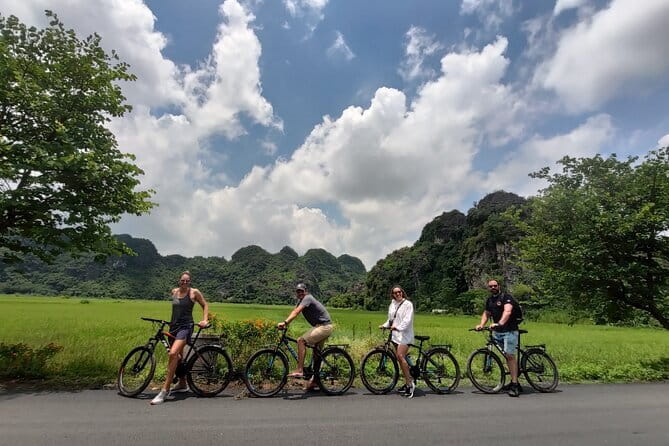 Full Day Ninh Binh Heritage Premium Trip from Hanoi - Mua Caves: 500 steps to a viewpoint worth the effort