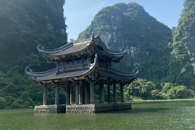 Full Day Ninh Binh Heritage Premium Trip from Hanoi - Lunch and timing: what helps a long day feel manageable