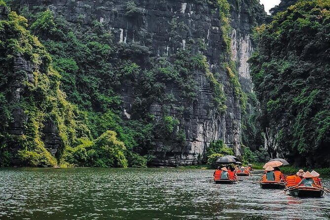 Full Day Ninh Binh to Hoa Lu Tam Coc with Cycling - What to bring to enjoy boat time and bike time