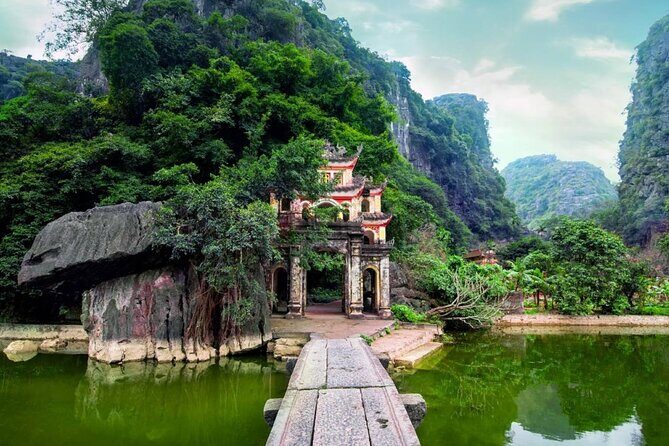 Full Day Ninh Binh - Trang An - Bai Dinh - Mua Cave & Transfer - Pace, Group Size, and What This Tour Does Well