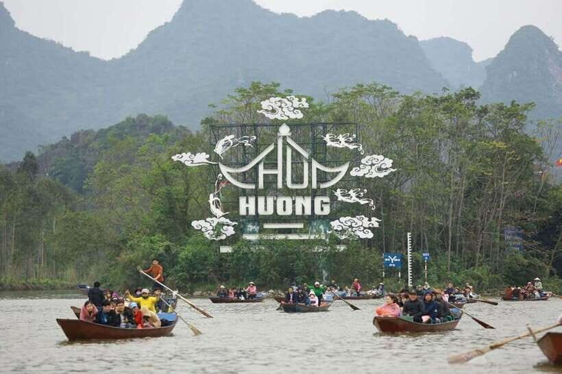 Full-Day Perfume Pagoda Group Tour - Thien Tru Pagoda: A Rest Stop That Actually Matters