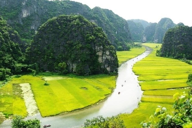 Full Day Phong Nha Cave Tour Departing from Hanoi - Dark Cave (13:30–16:30): Zipline, Mud Baths, Kayaking, and Chay River Swimming