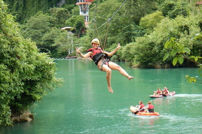 Full Day Phong Nha Cave Tour Departing from Hanoi - Leaving Hanoi at 5 pm: The Overnight Bus Advantage