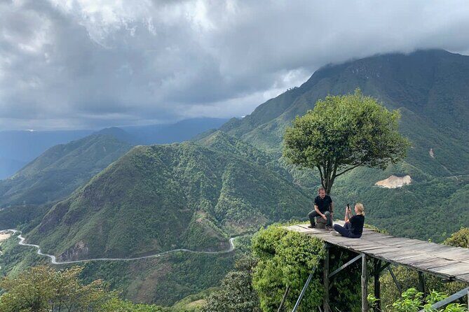 Full Day Private Guided Sapa Motorbike Adventure - The Lonely Tree of O Quy Ho: the “stop-and-breathe” moment