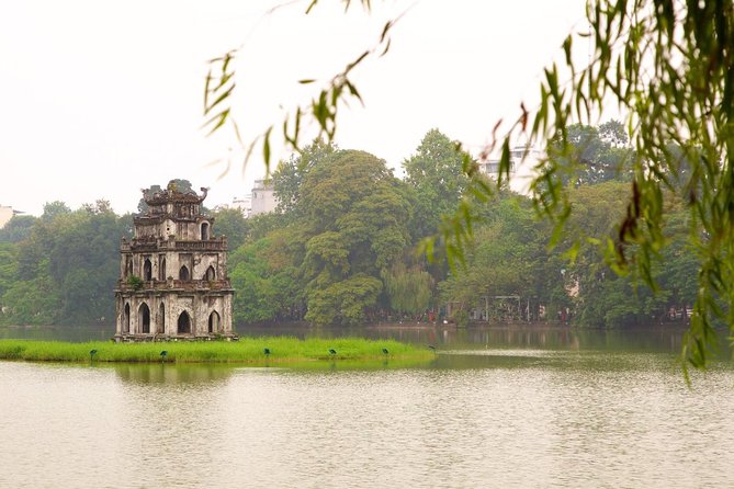 Full-day Private Hanoi Sightseeing Tailored on request - One Pillar Pagoda and Temple of Literature: Two Styles of Hanoi Heritage