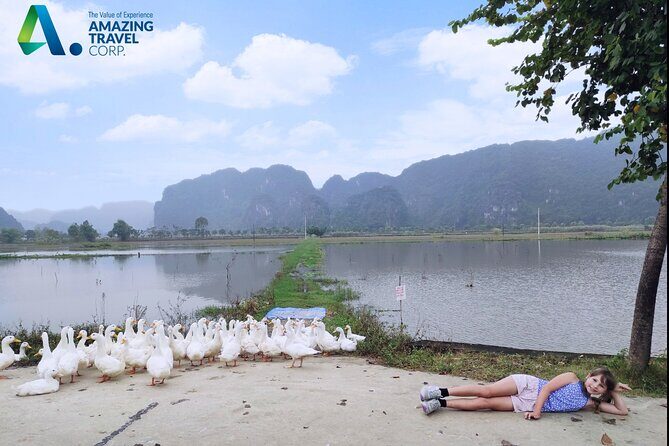 Full Day Private Tour in Ninh Binh(Trang An-Bich Dong-Mua Cave) - Cycling Through Tam Coc Villages and the Local Family Visit