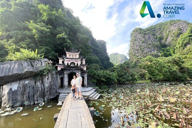 Full Day Private Tour in Ninh Binh(Trang An-Bich Dong-Mua Cave) - Mua Cave and Ngoa Long Mountain: The View at the Top